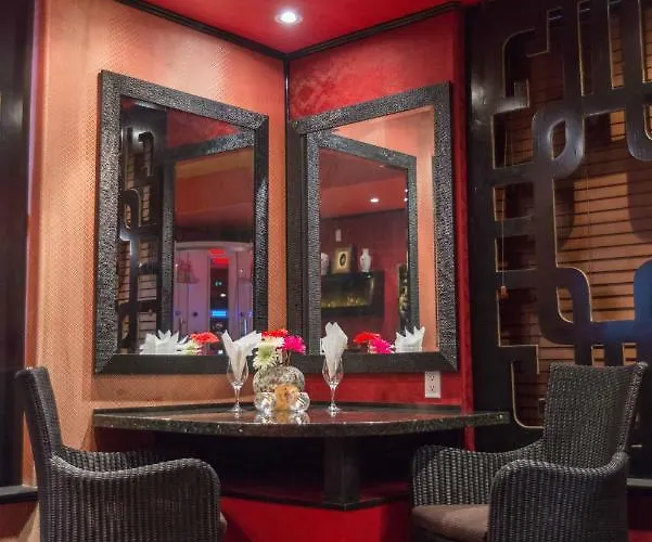 Mariaggi'S Theme Suite Hotel & Spa Winnipeg